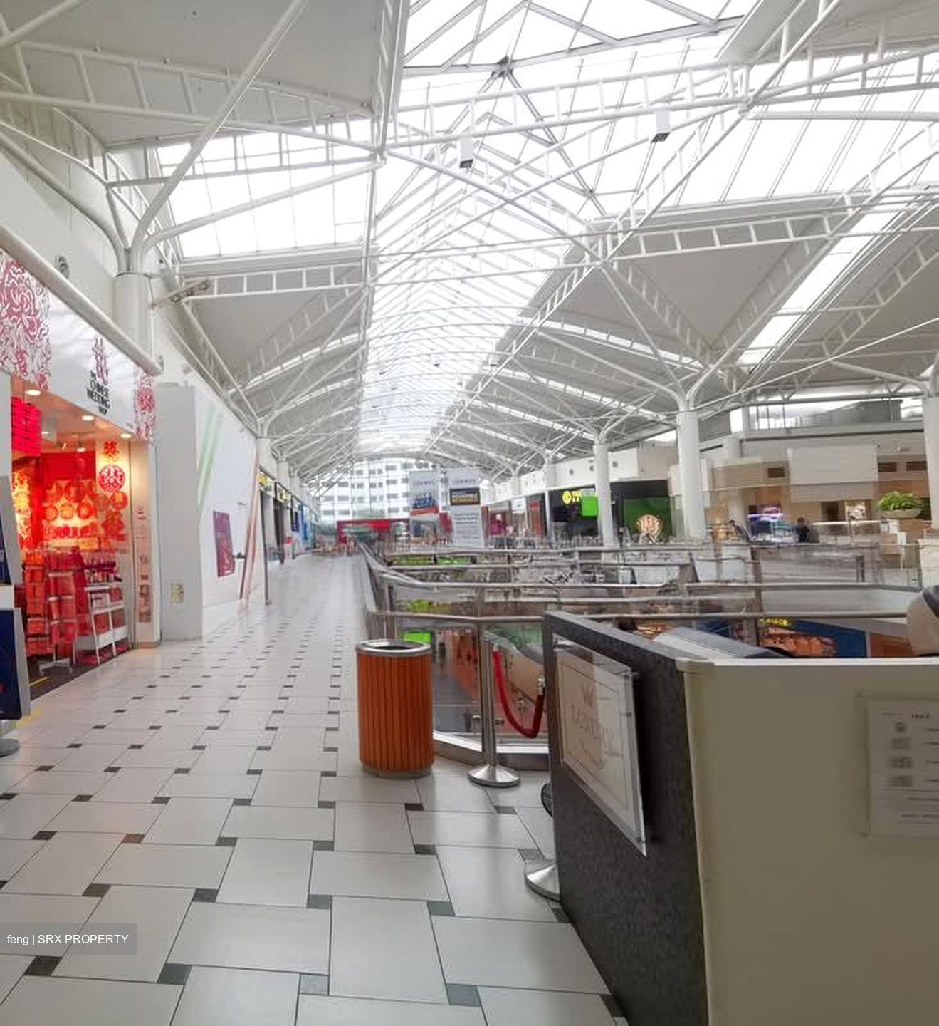 Jurong Point (D22), Shop House #577060741